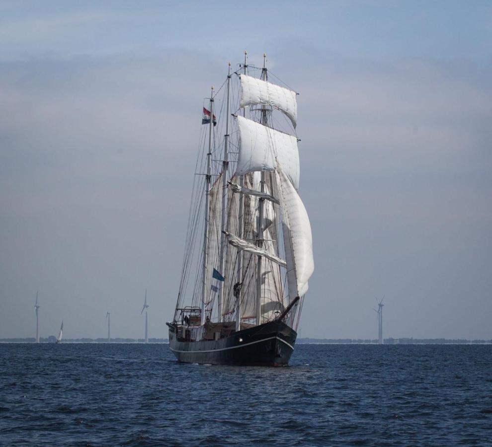 B&B Sailing Ship Summertime Kampen Kültér fotó
